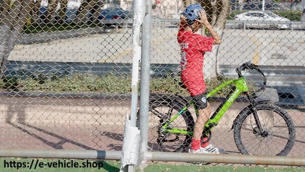 Teens E-Bike | 24 inch Aluminum 36v 250w | Hoody CYSUM Trade Sutinen EU Teens E-Bike | 24 inch Aluminum 36v 250w | Hoody CYSUM Trade Sutinen EU