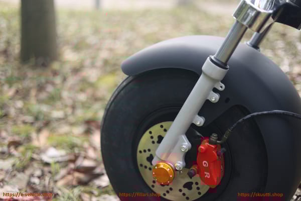 Dogebos SC10 E-Scooter 1500W 12Ah 2025 Modell Trade Sutinen EU