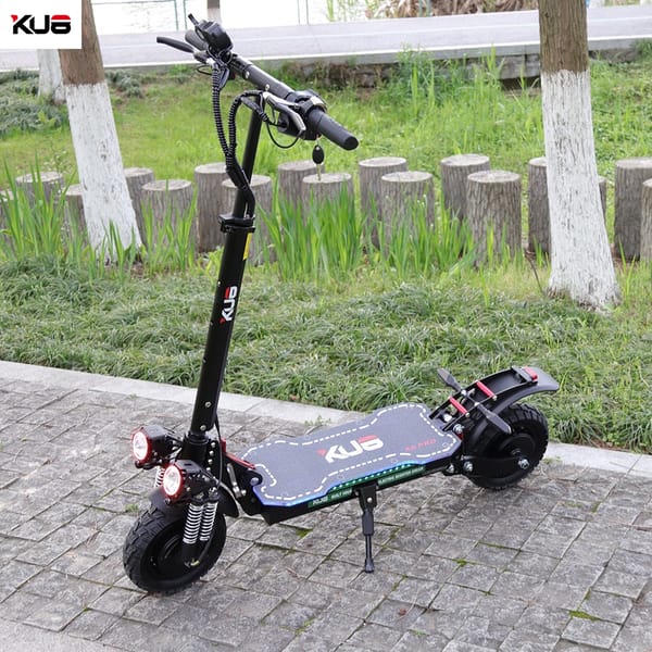 VICAN eMAMBA / KU8 X6 Pro E-Scooter 2X1200W (2400W) 21Ah LiFePO4 battery 10" Tires, Water Proof IP55
