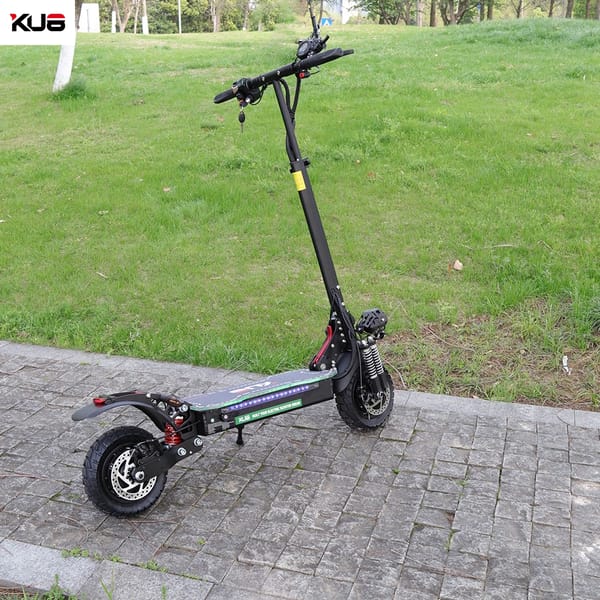 VICAN eMAMBA / KU8 X6 Pro E-Scooter 2X1200W (2400W) 21Ah LiFePO4 battery 10" Tires, Water Proof IP55