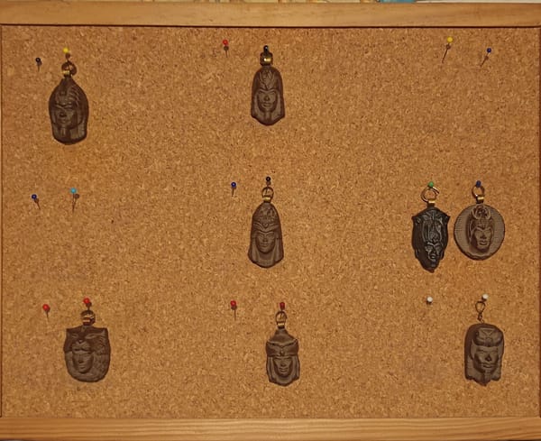 Ejemplo de Colgantes de los Regentes Ejemplo de Colgantes de los Regentes