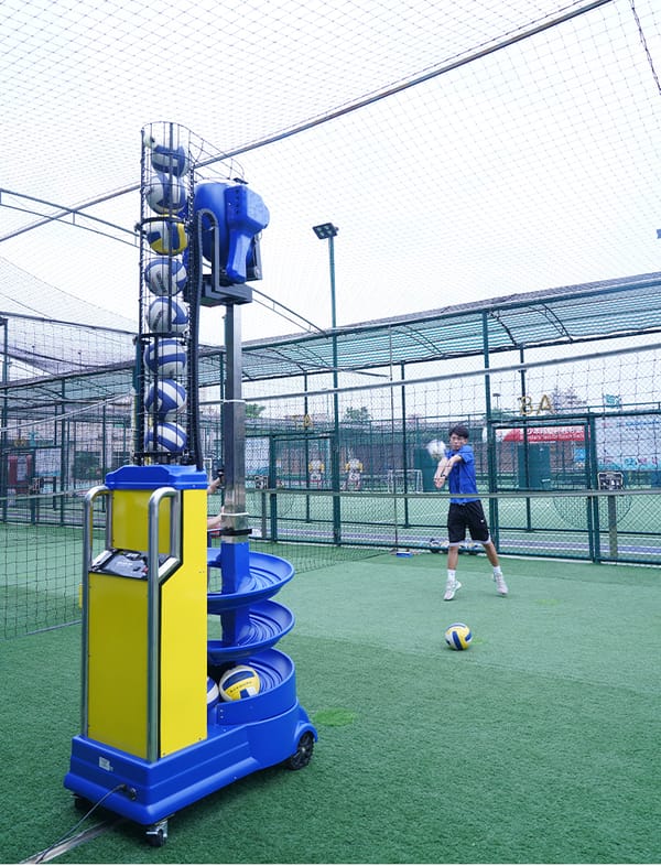 volleyball training machine