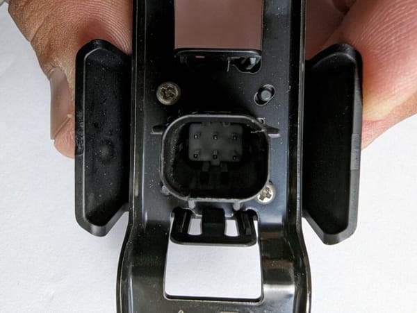 TOYOTA TACOMA FRONT GRILLE TELEVISION CAMERA OEM 867B0-04020