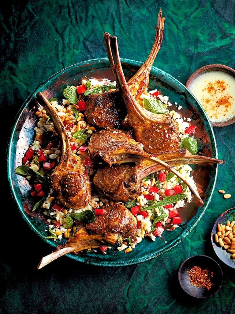 Côtelettes d’agneau grillées aux épices grillades