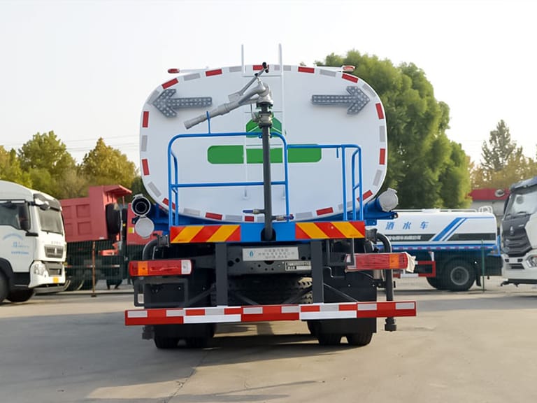 HOWO 8×4 310HP Water Tank Truck HOWO 8×4 310HP Water Tank Truck