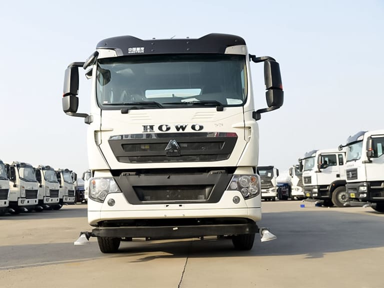 HOWO 8×4 310HP Water Tank Truck HOWO 8×4 310HP Water Tank Truck