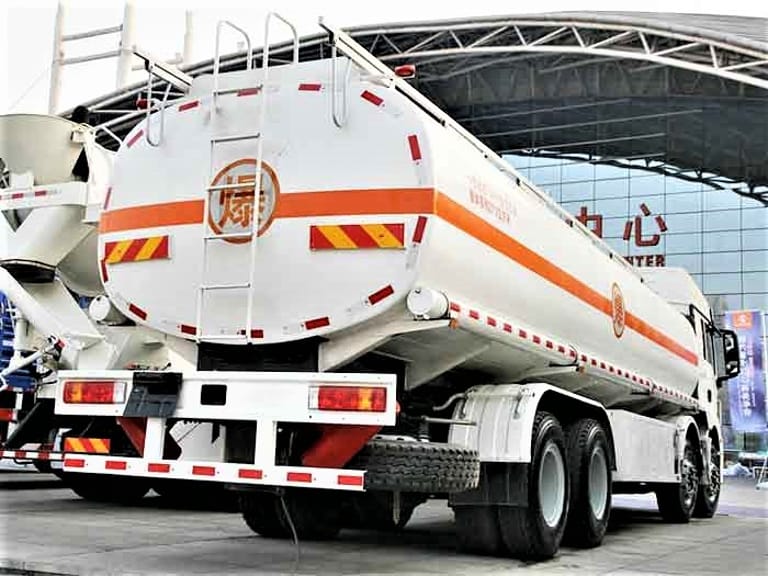 Shacman M3000 8×4 Fuel Tank Truck Shacman M3000 8×4 Fuel Tank Truck