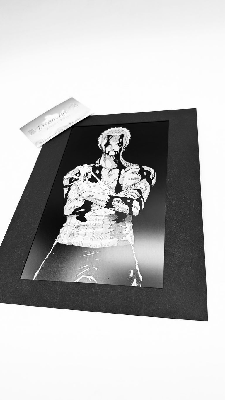 Quadro anime Zoro inciso su lastra di alluminio con incisione laser e cornice elegante