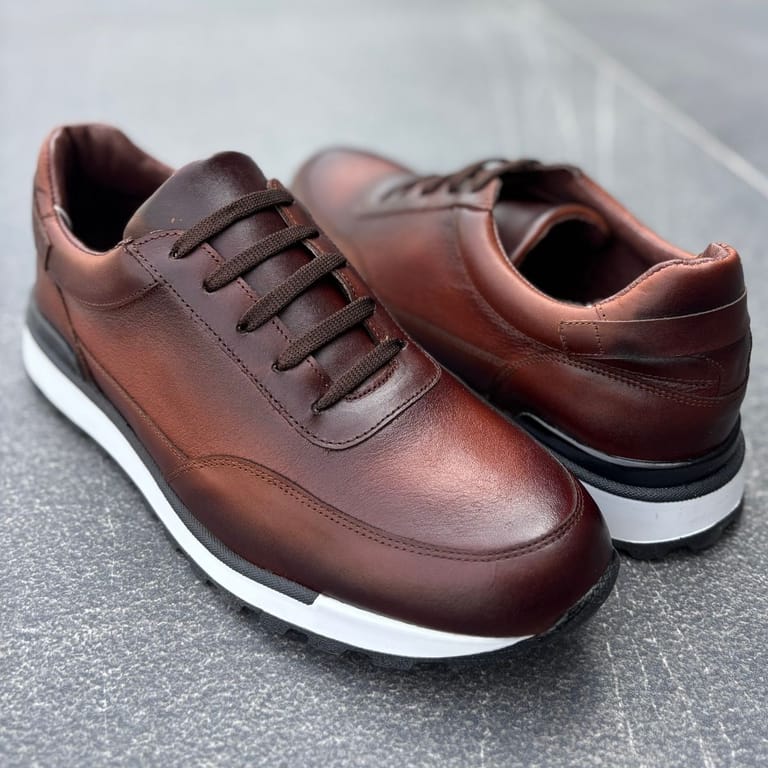 Tenis marca Dargo completamente de piel con sombreado artesanal, suela TR antiderrapante, plantilla ultra cómoda cosida, es un calzado para utilizar casual formal de excelente calidad hecho en Mexico