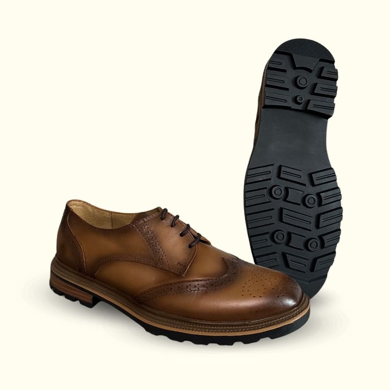 Zapatos bostonianos marca Dargo color miel sombreado artesanal completamente de piel perfecto para lucir elegante siendo un calzado muy facil para combinar, super comodo con suela tr antiderrapante, hecho en mexico
