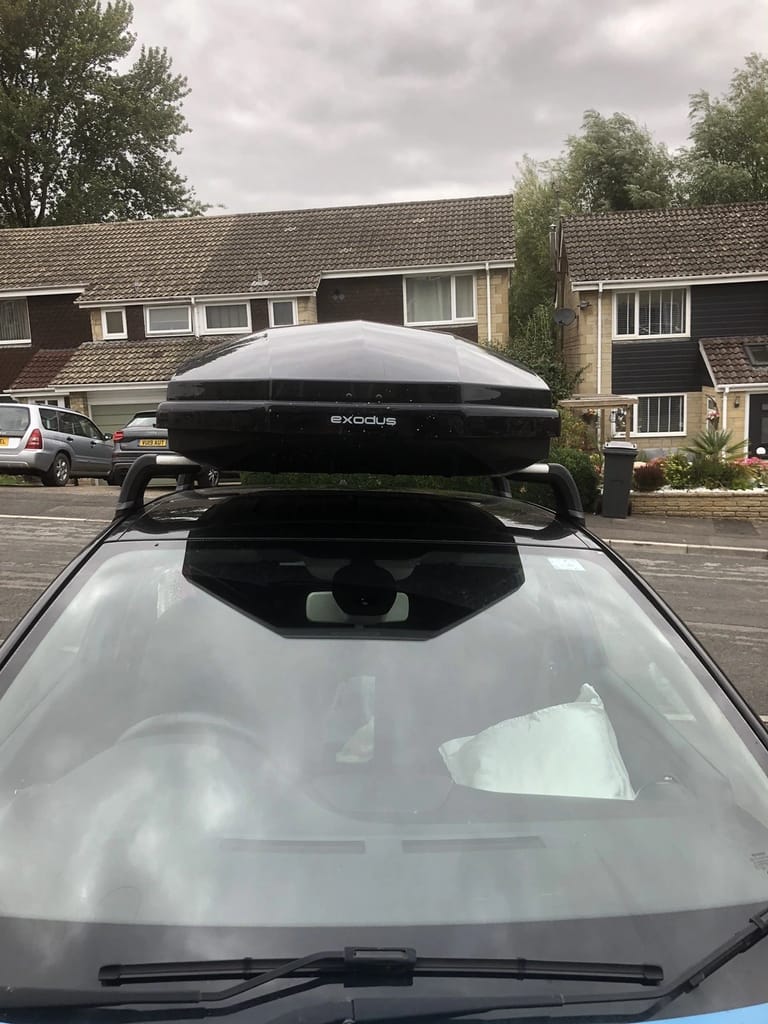 Halfords Exodus 470 Roof box Halfords Exodus 470 Roof box