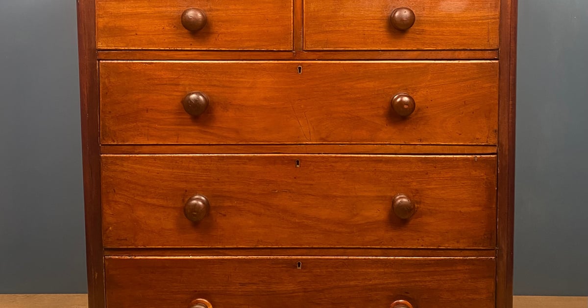 Victorian Chest of Drawers Oikos Antiques Buy Now Antiques Furniture UK