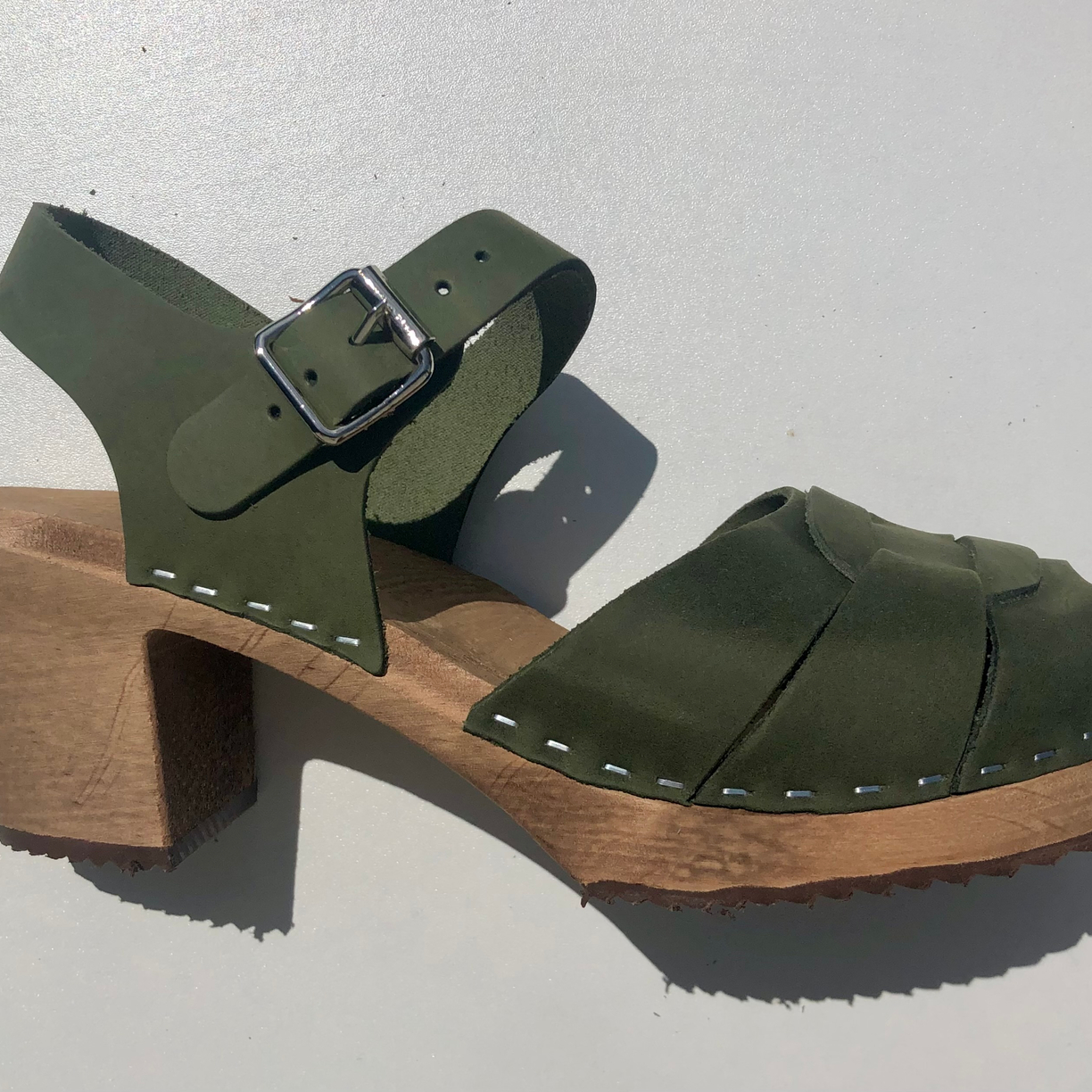 Sandales suedoises semelle bois deals