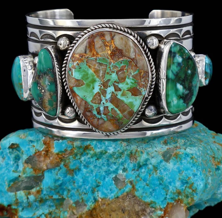 NAVAJO ナバホ Albert.Jake ターコイズシルバーブローチ NAVAJO ナバホ Albert.Jake ターコイズシルバーブローチ レディース