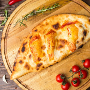 18 - CALZONE WITHE (crème fraiche)