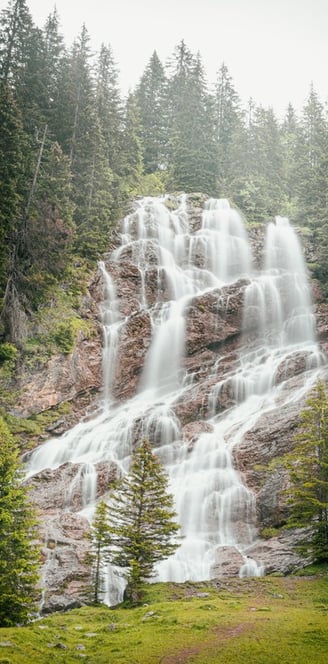 vallée, chutes, aventure, plage, cascades,paysage paradisiaque