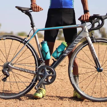 Canyon Ultimate CF SL 9.0 DI2 Road Bike Size-Medium | SYCLES