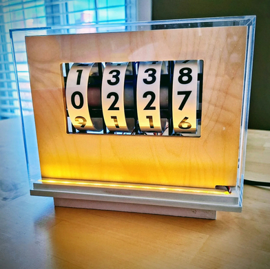 The Acrylic - Score Reel Clock