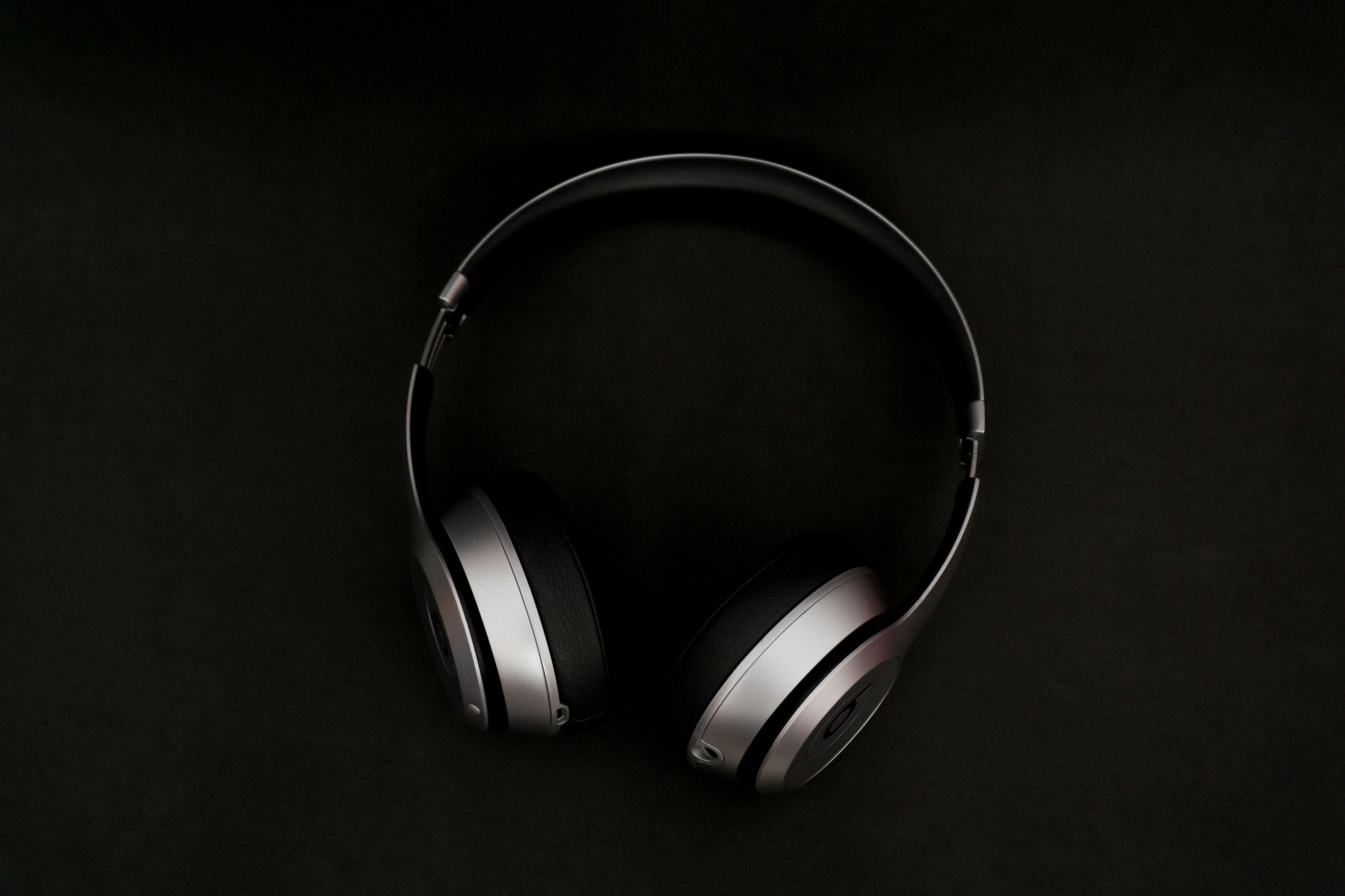 Wireless Headphones, Chrome