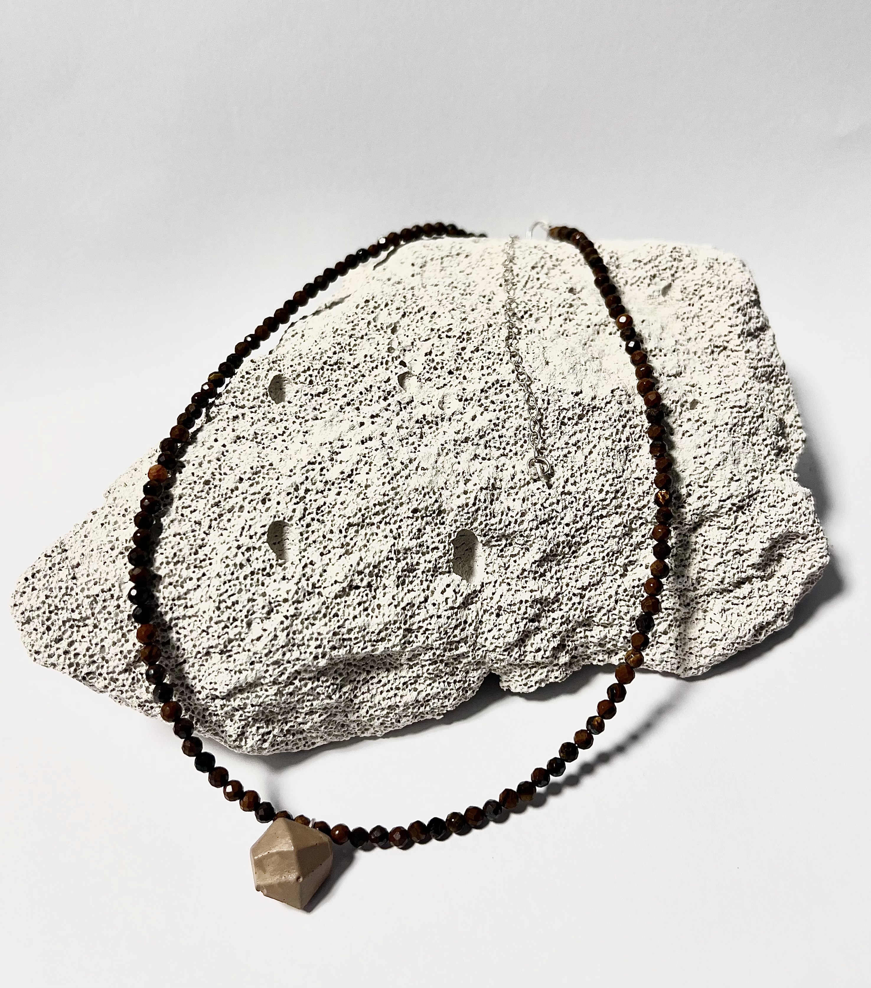 Vėrinys DRĄSA / Necklace COURAGE