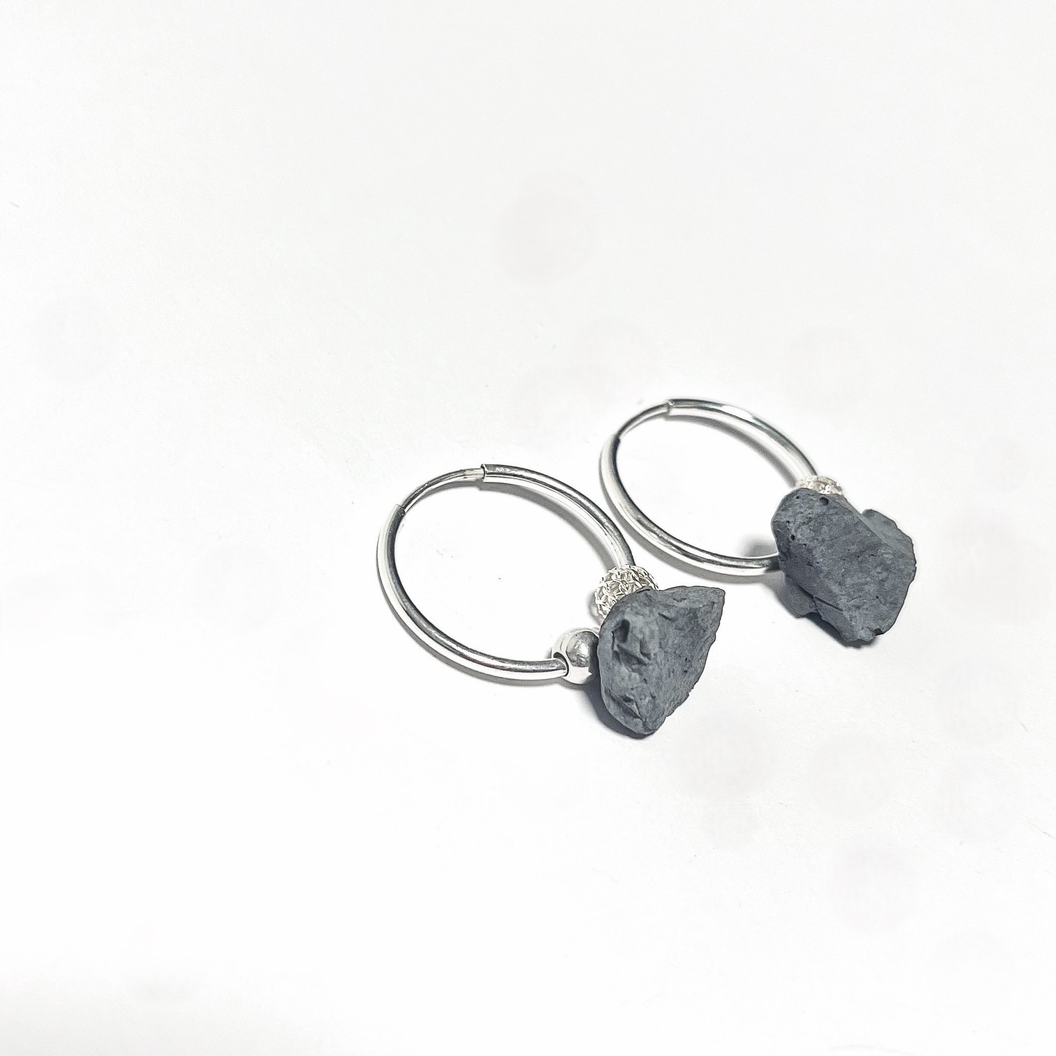 Auskarai APVALUS AKMUO / Earrings ROUND STONE