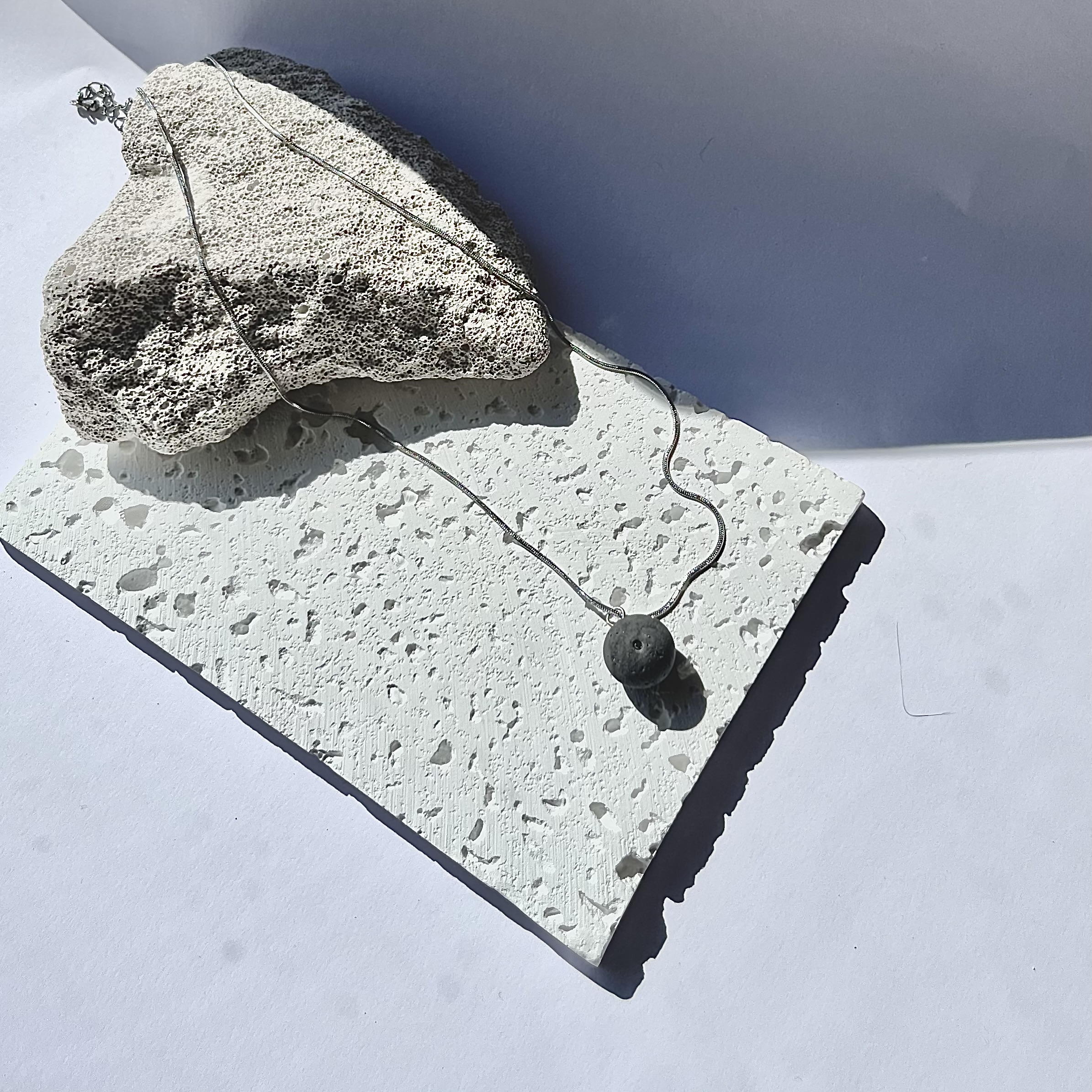 Pakabukas MAŽA PLANETA ner. pl. / Pendant SMALL PLANET stainl. st. 