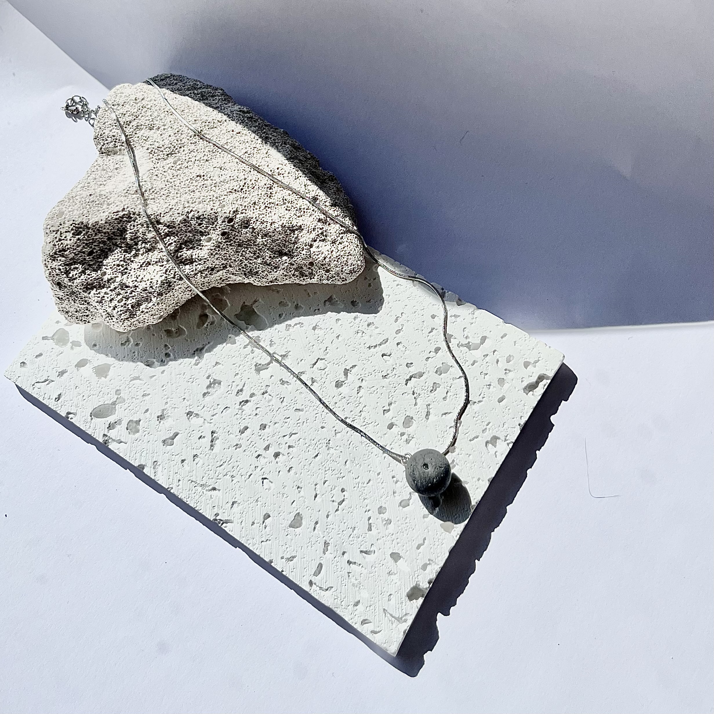 Pakabukas MAŽA PLANETA ner. pl. / Pendant SMALL PLANET stainl. st. 