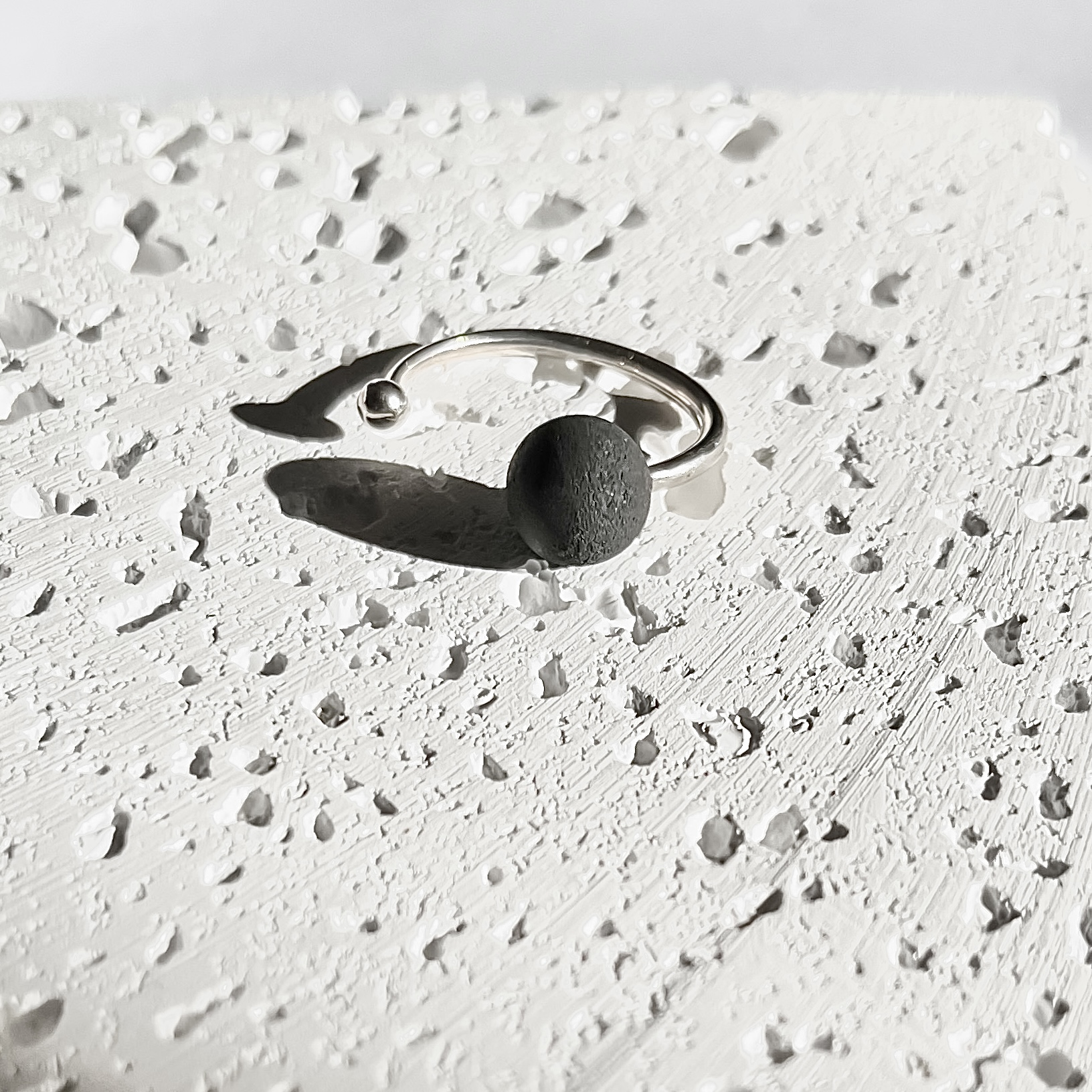 Žiedas MAŽAS APKABINIMAS / Ring SMALL HUG