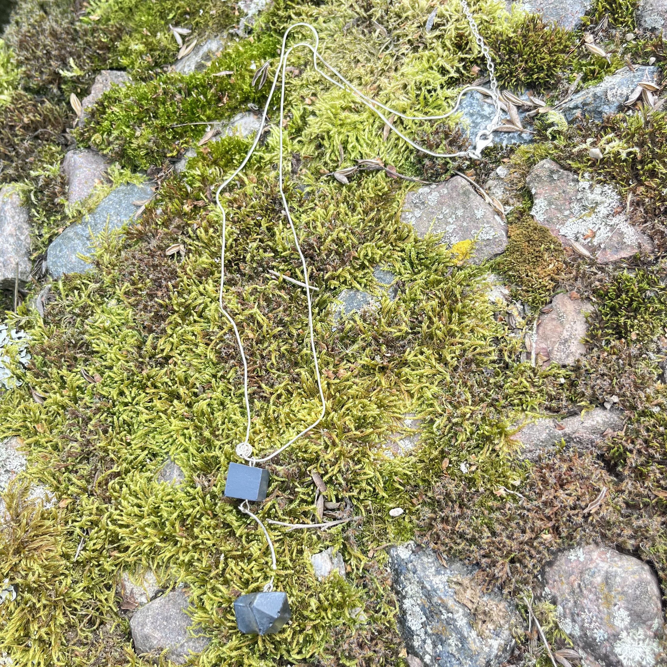 Pakabukas LAISVĖ / Necklace FREEDOM