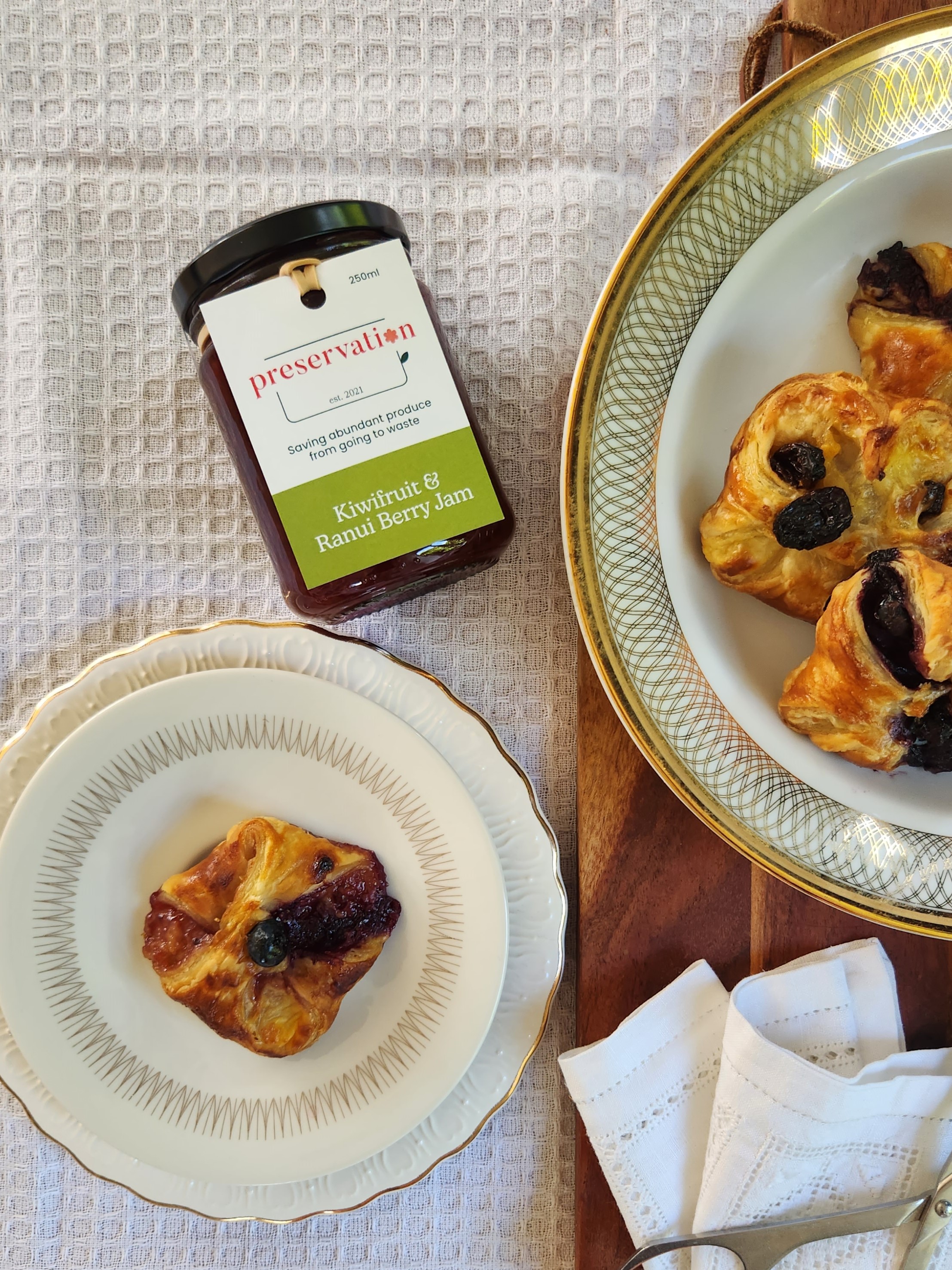 Kiwifruit & Ranui Berry Jam