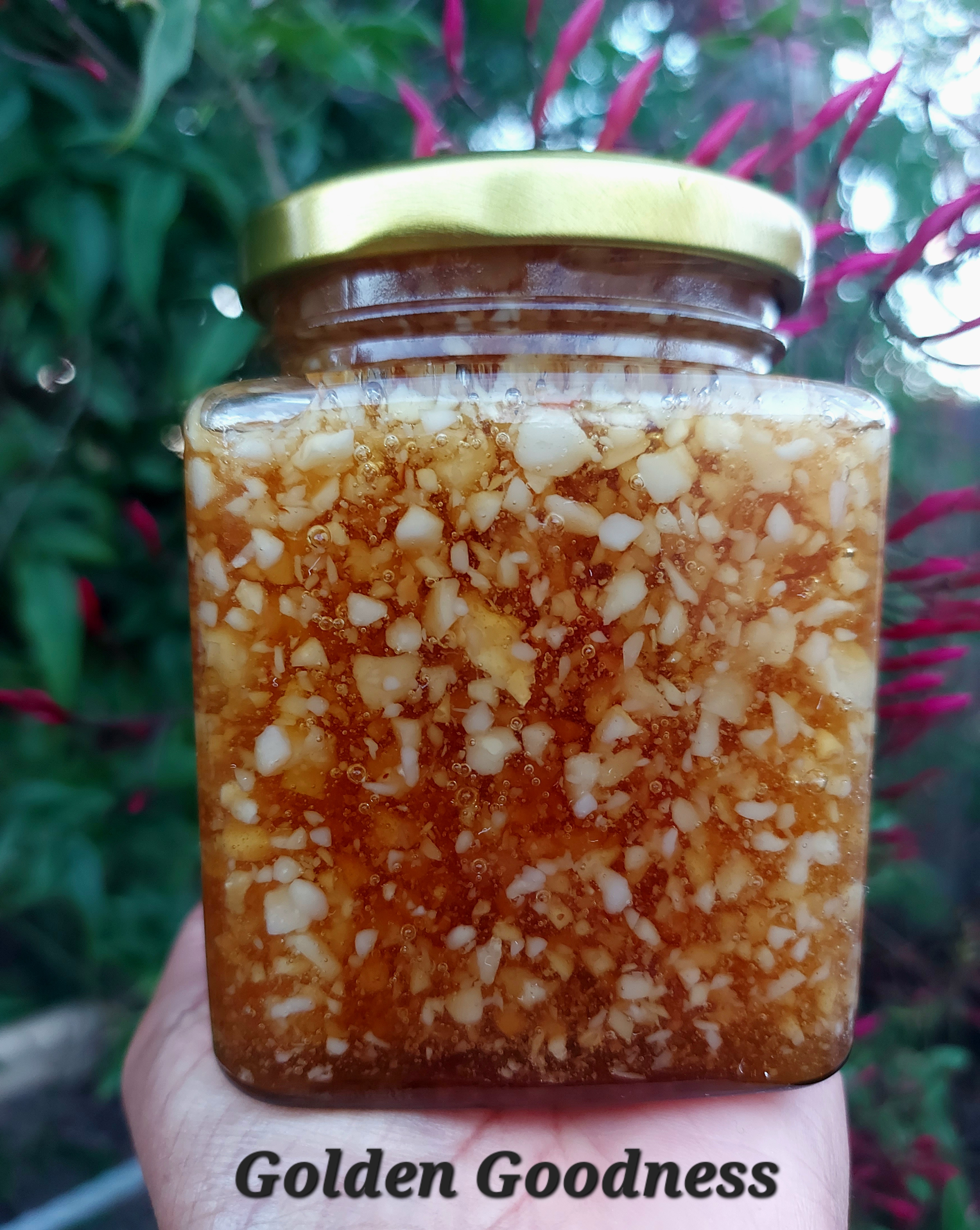 Raw Honey with Organic Macadamia Nuts 250g