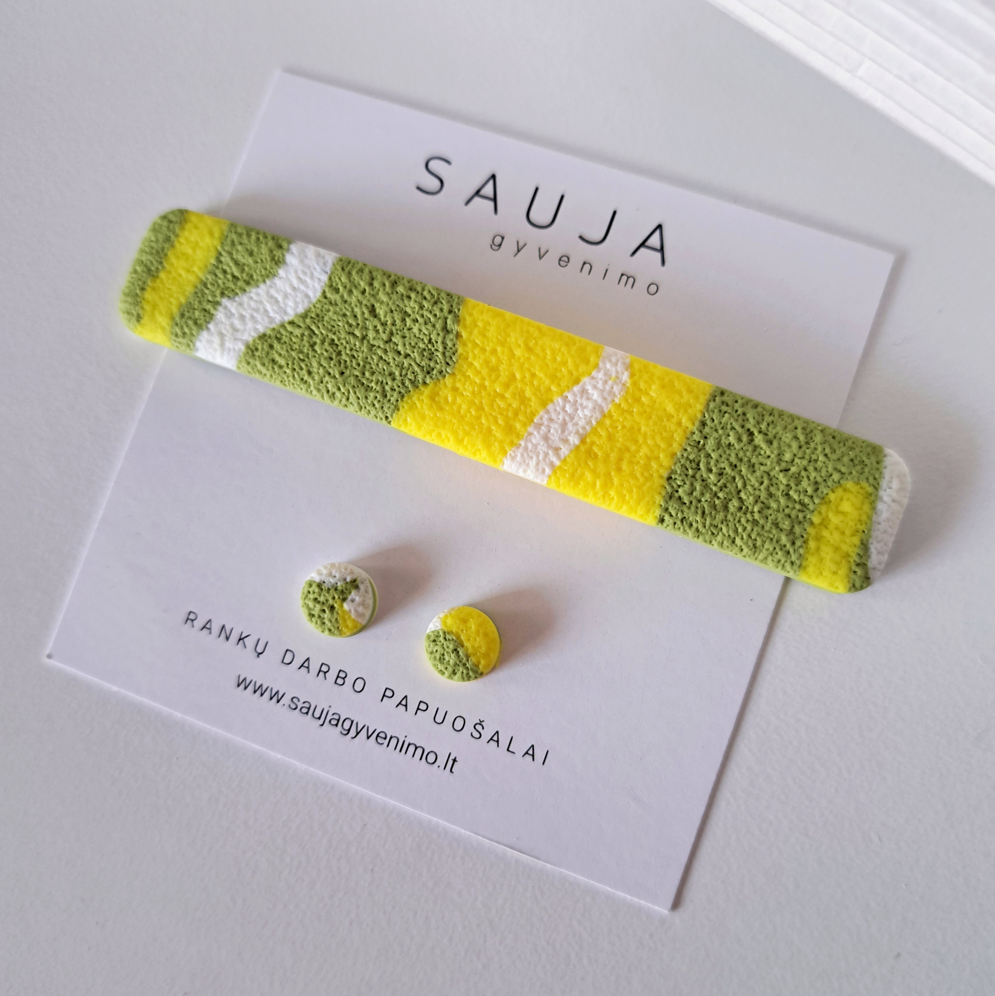 Žalias margas segtukas 8 cm
