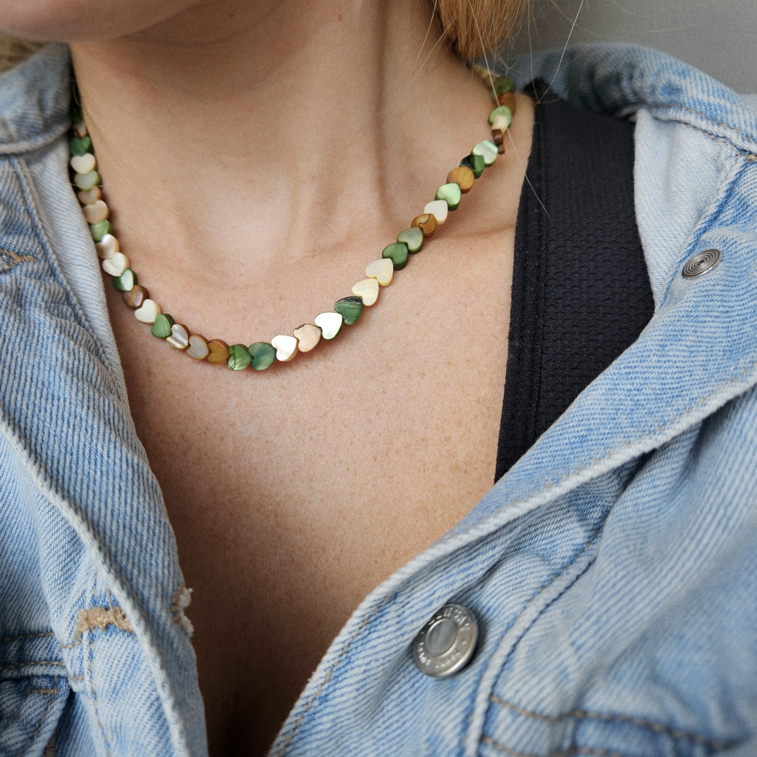 'Heart green shell' kaklo vėrinys 