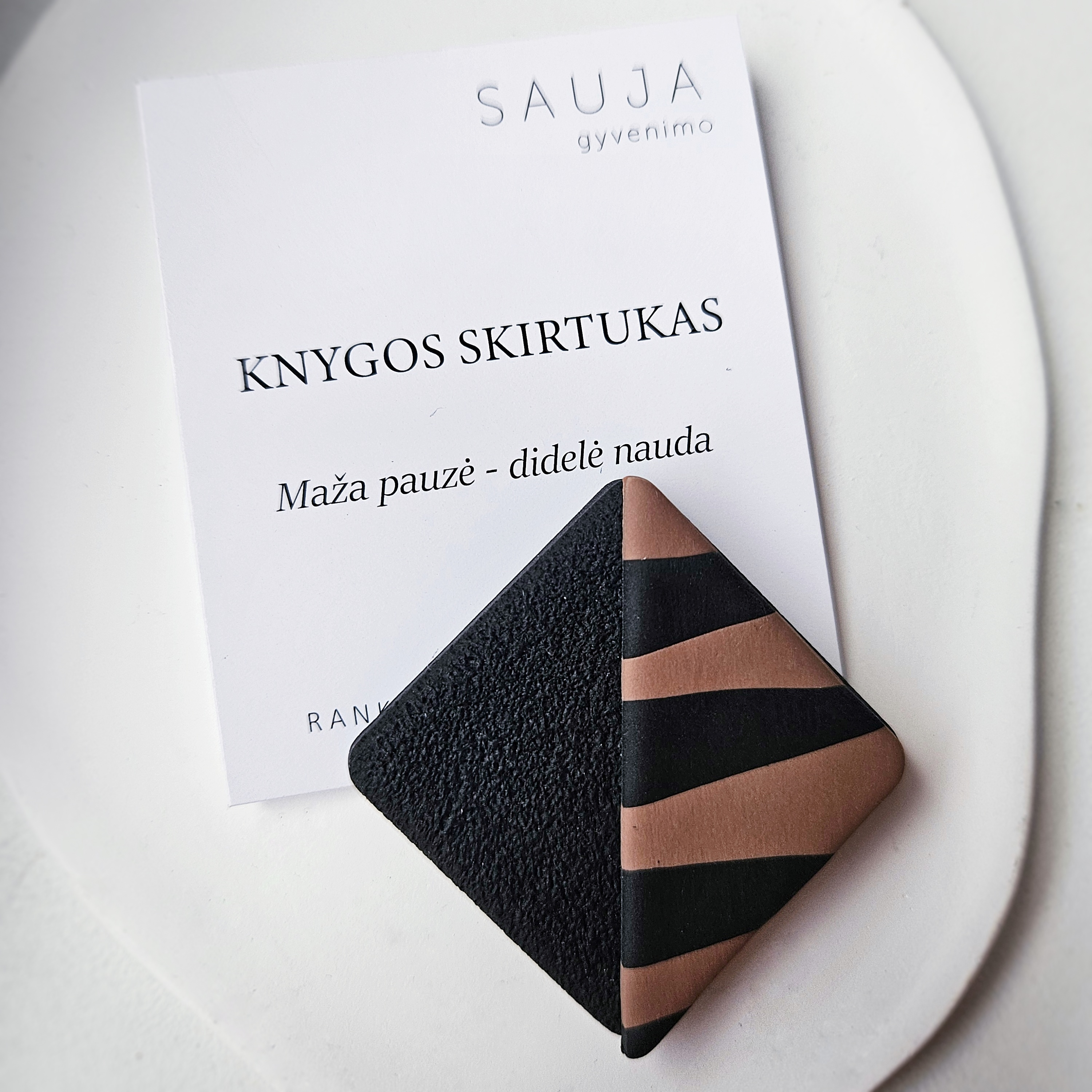 'Stripe matte' skirtukas 