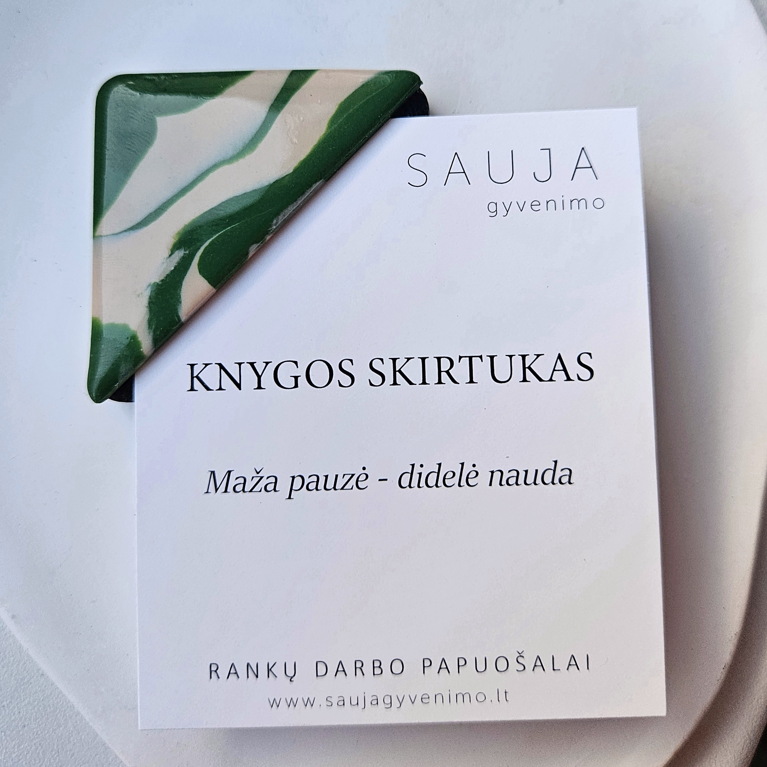 'Green' skirtukas 