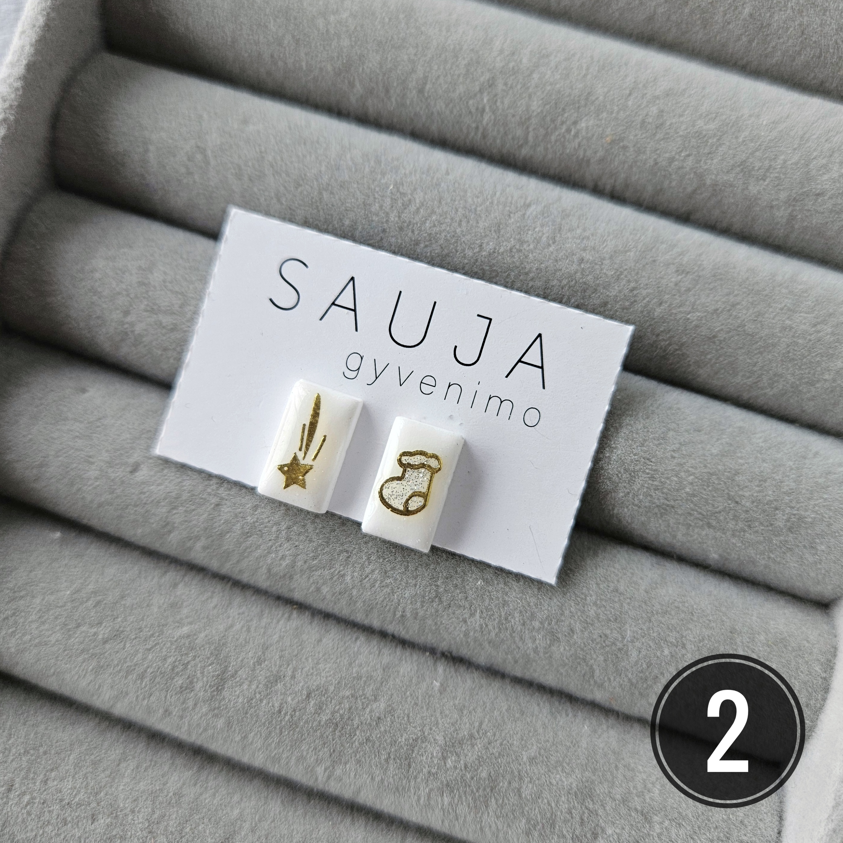 'Ckristmas' white auskarai