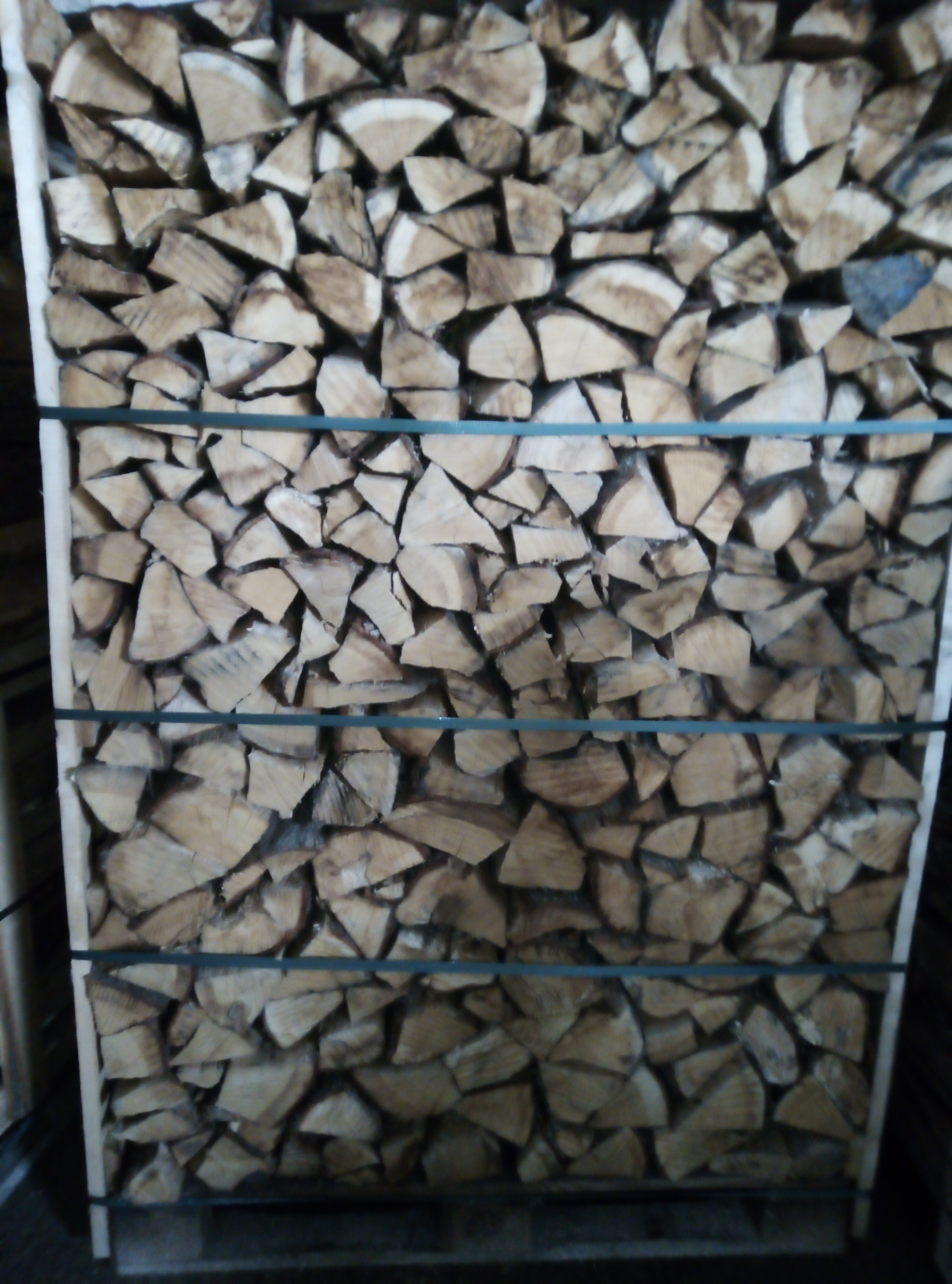 Palette de bois de chauffage SEC 2.84 stères 33cm en LIVRAISON