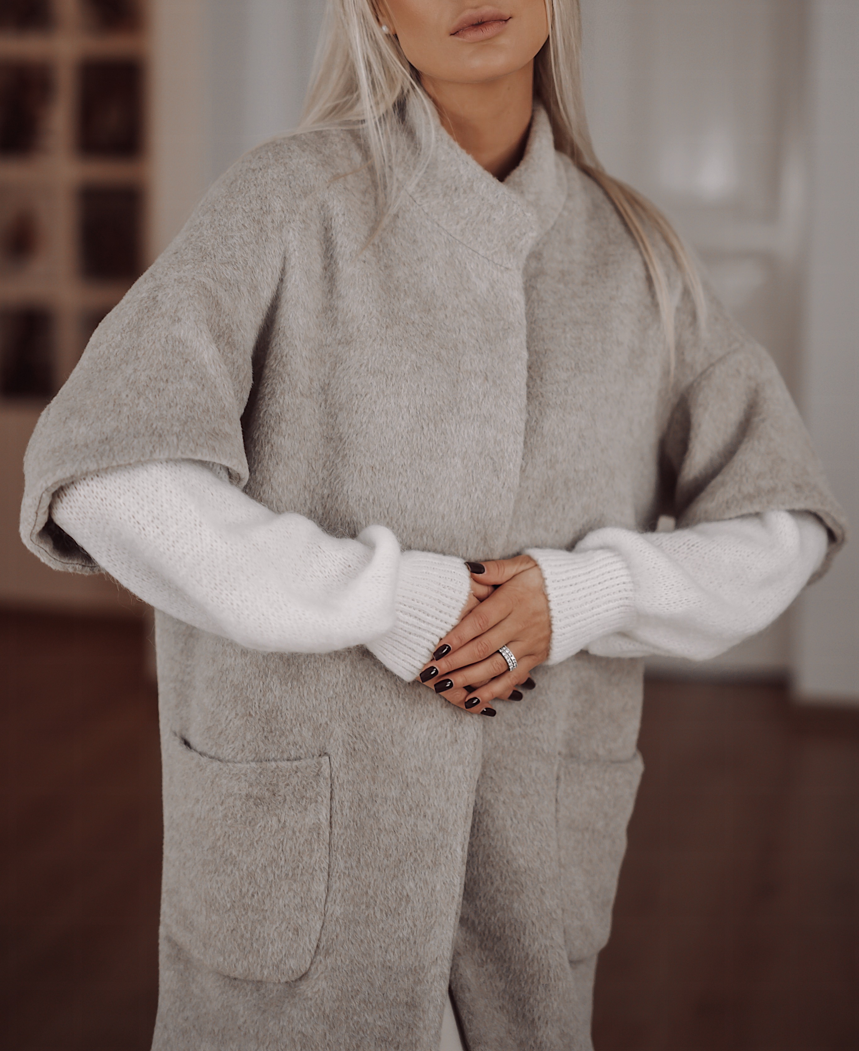 Wool and Cashmere Coat in Grey