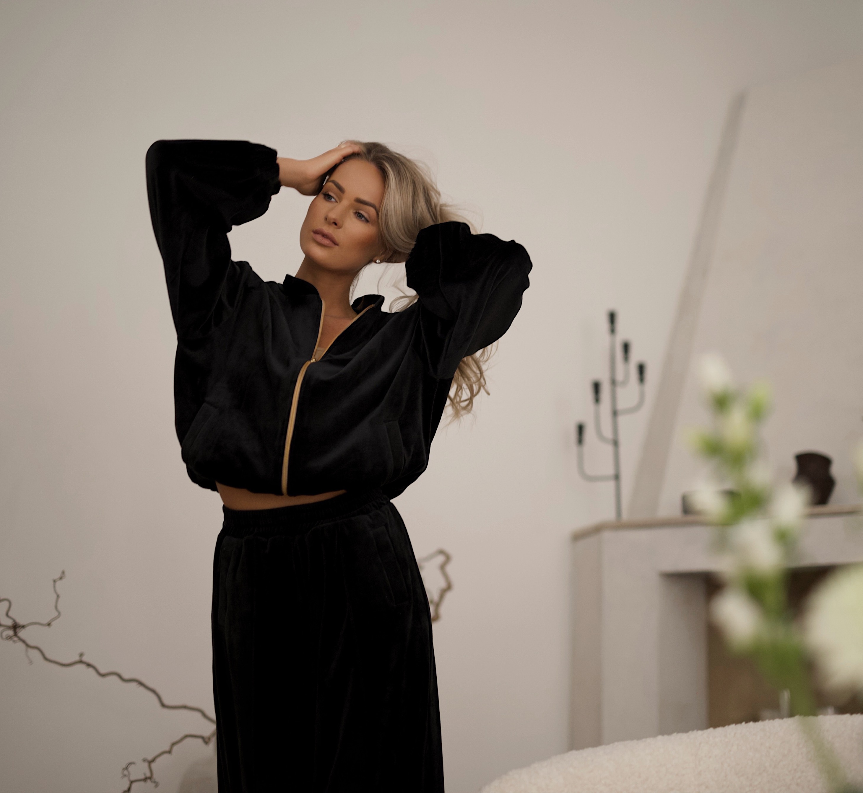 Black Lounge Set