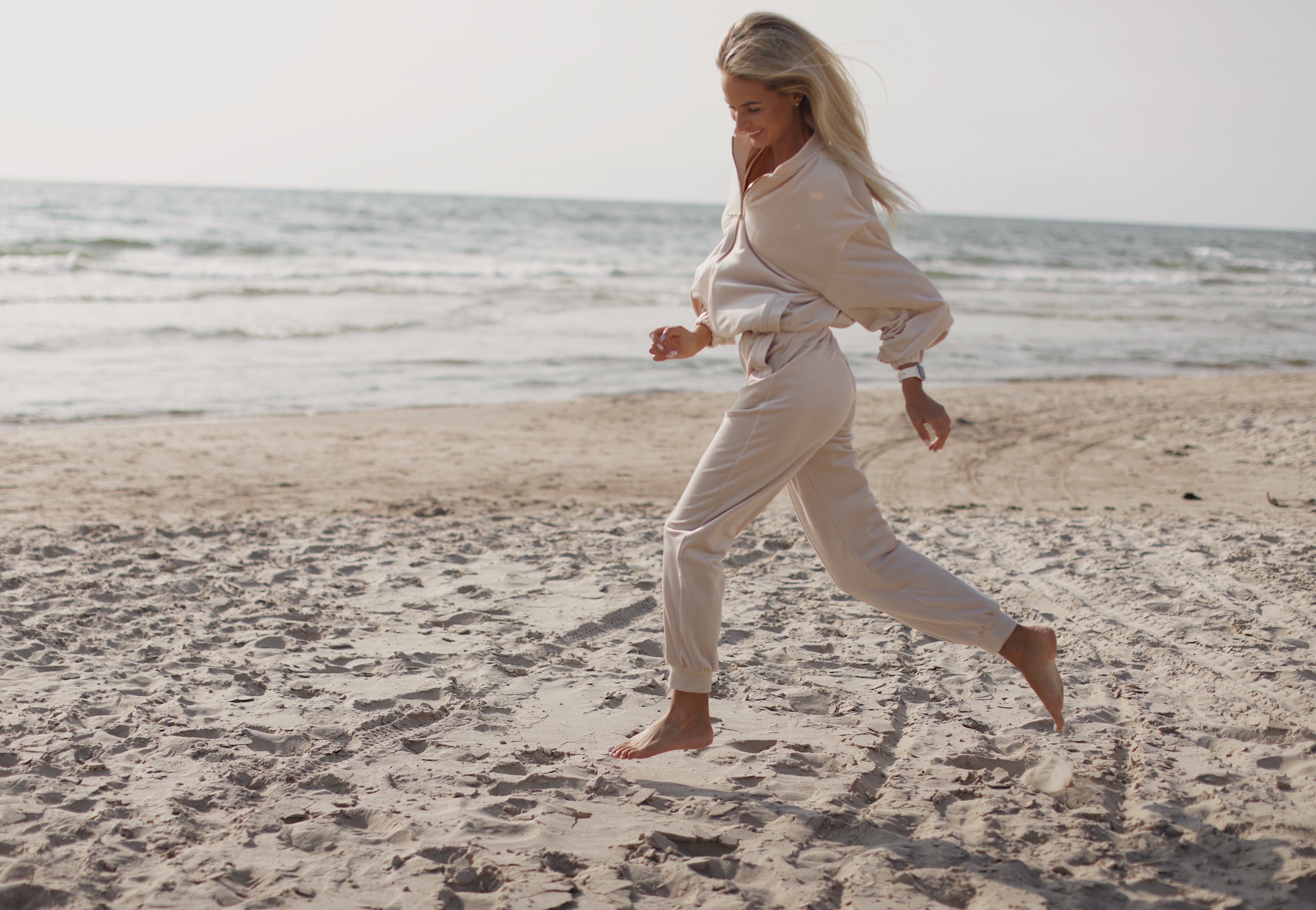 Crème Lounge Set narrow pants