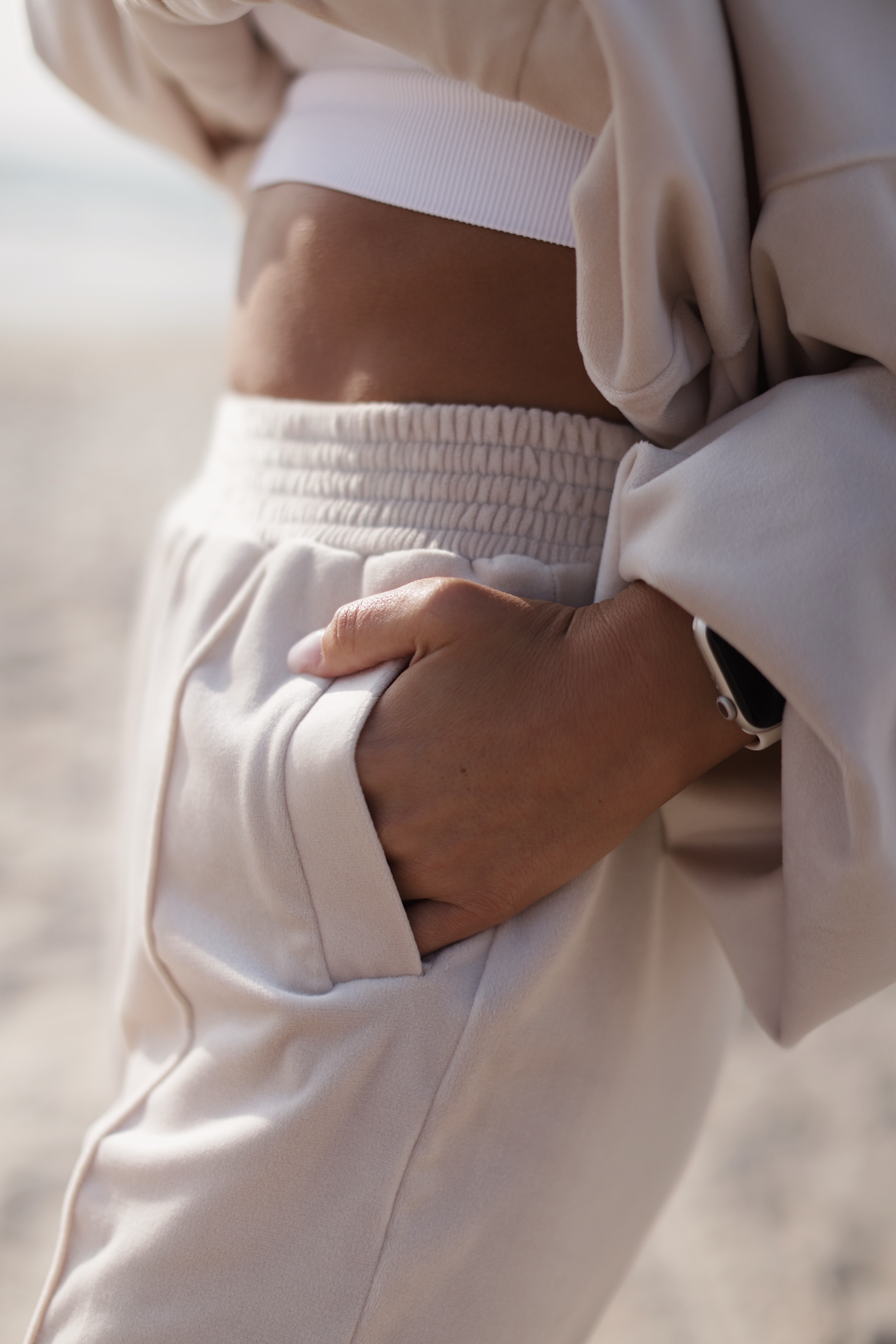 Crème Lounge Set narrow pants