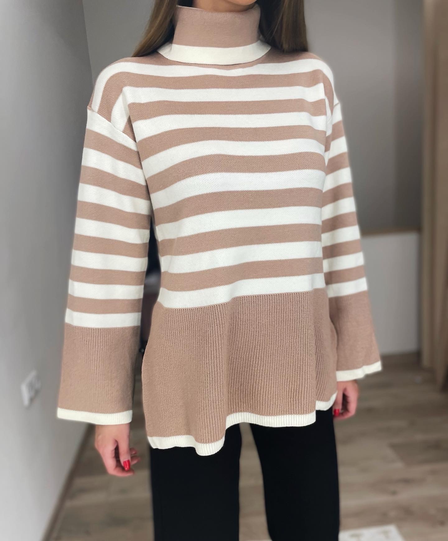 Megztinis aukštu kaklu