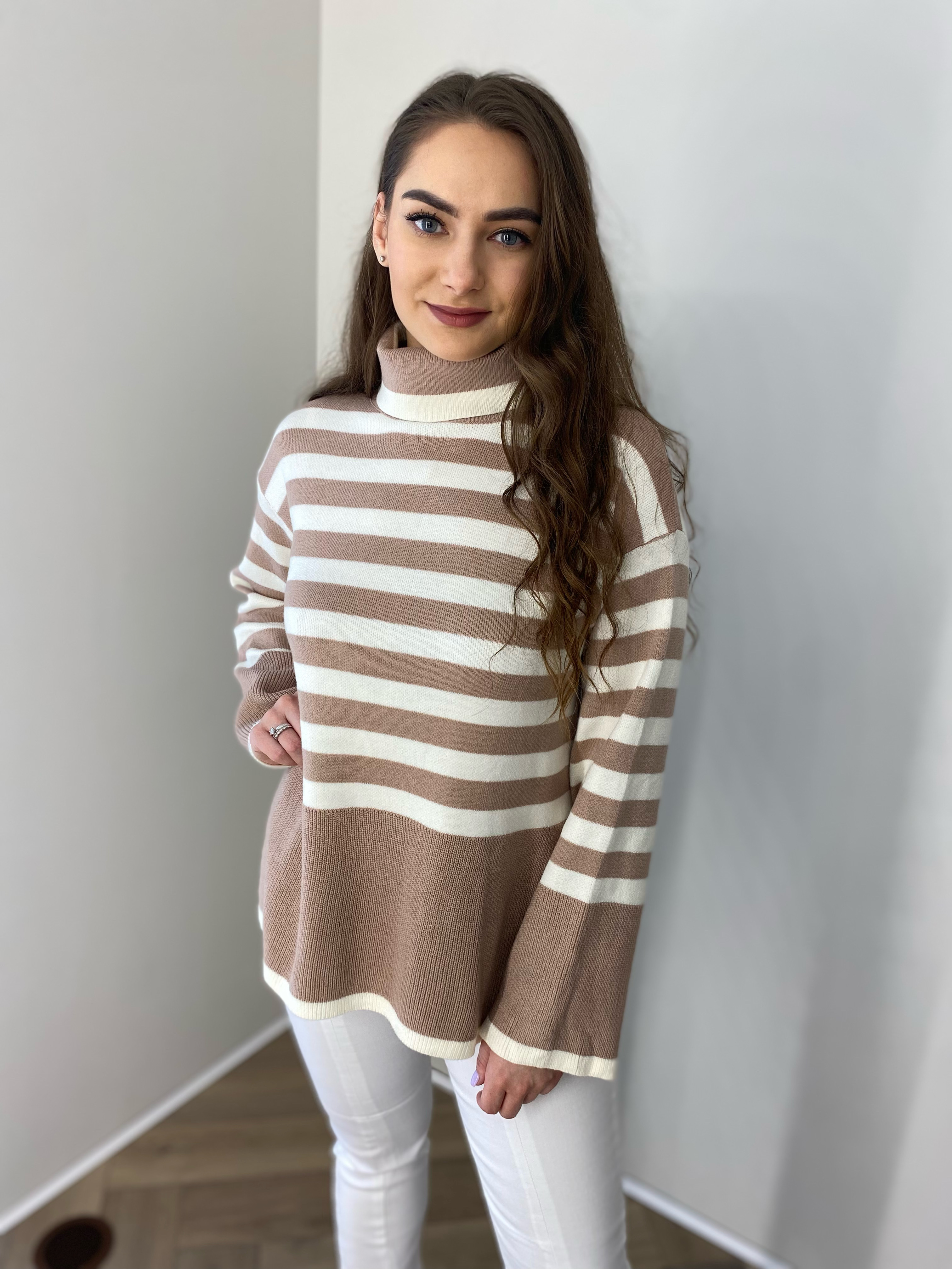 Megztinis aukštu kaklu