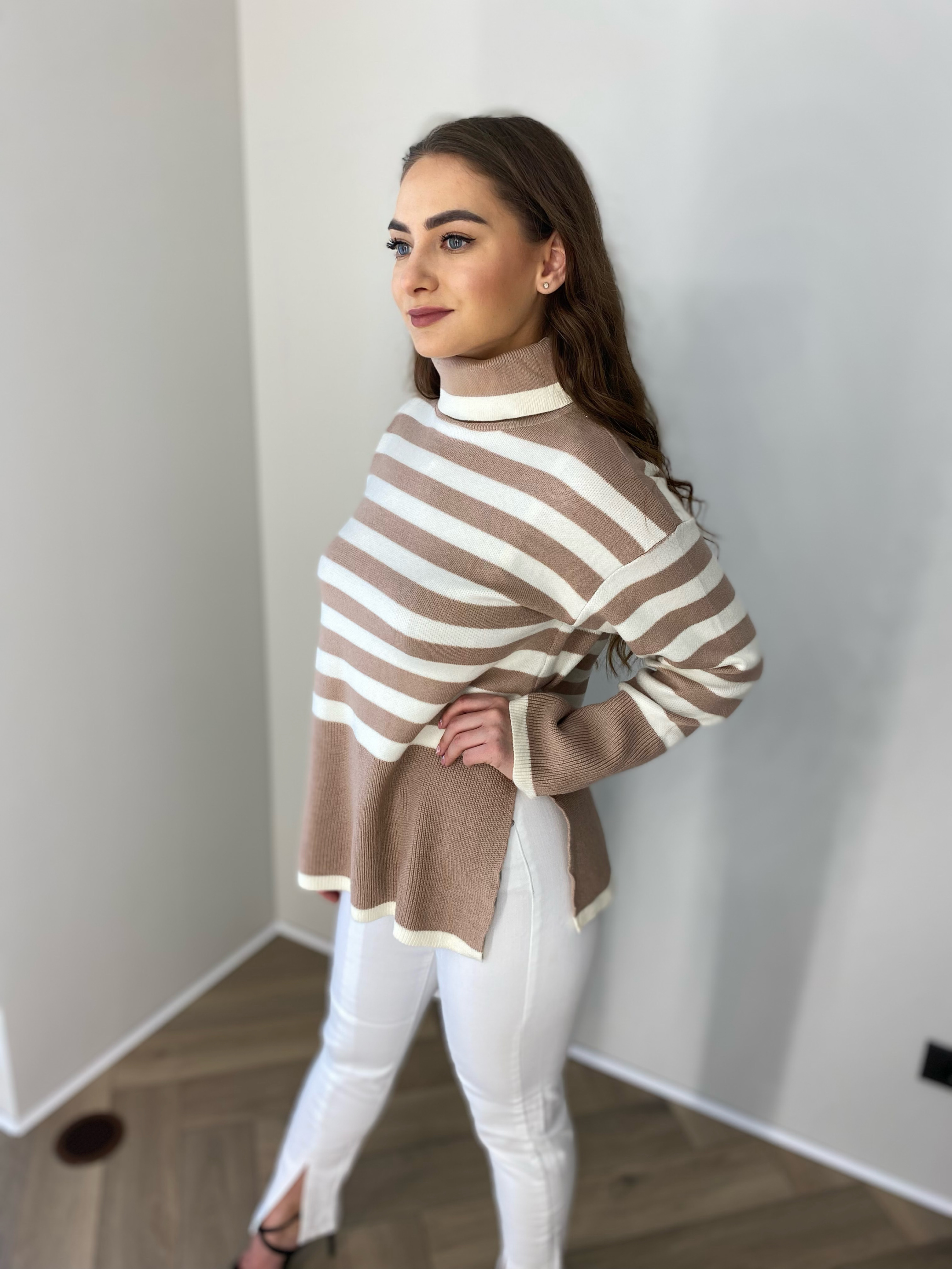 Megztinis aukštu kaklu