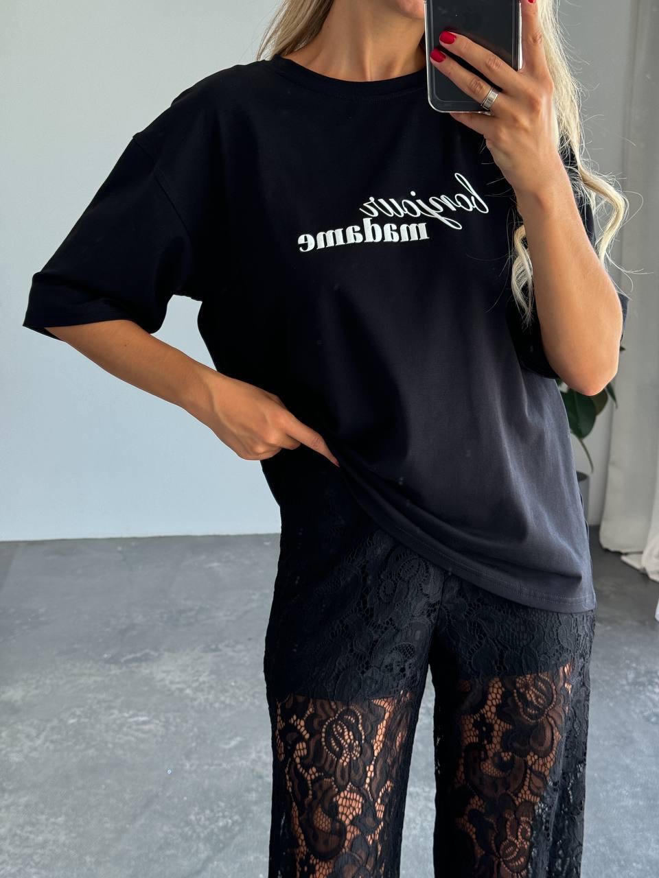 Juodi marškinėliai