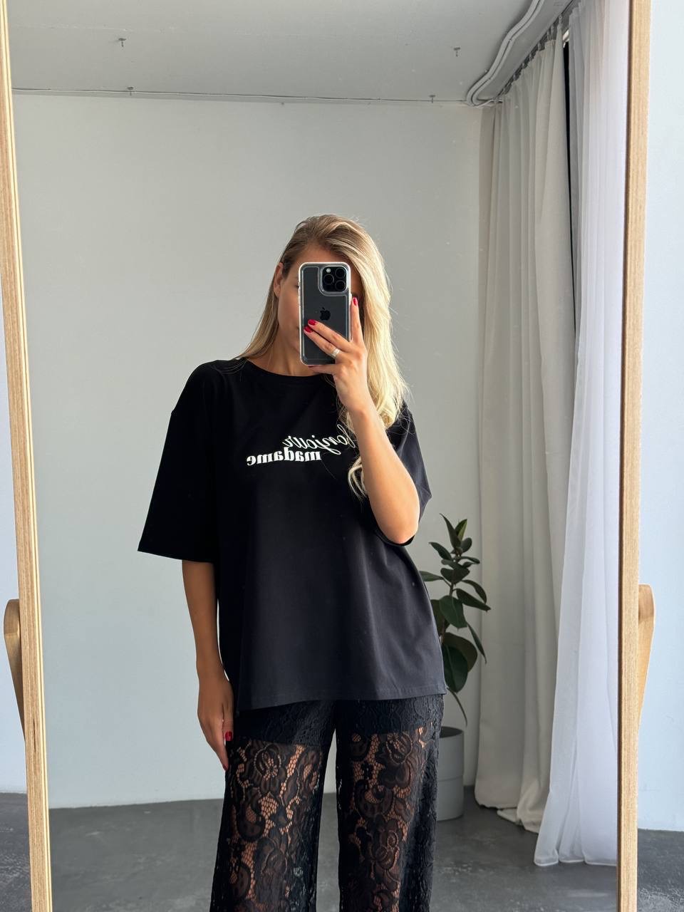 Juodi marškinėliai