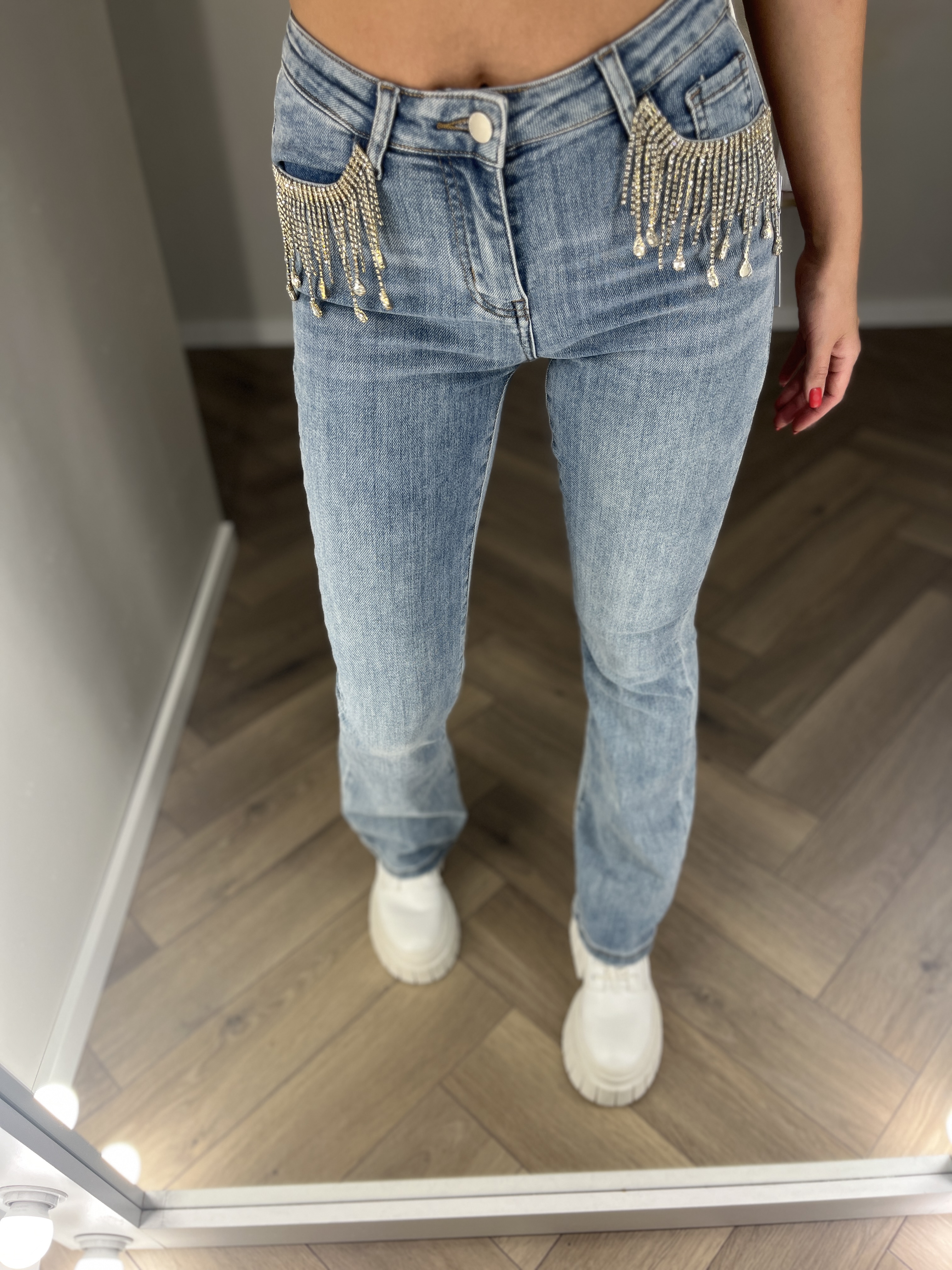 Džinsai su blizgučiais