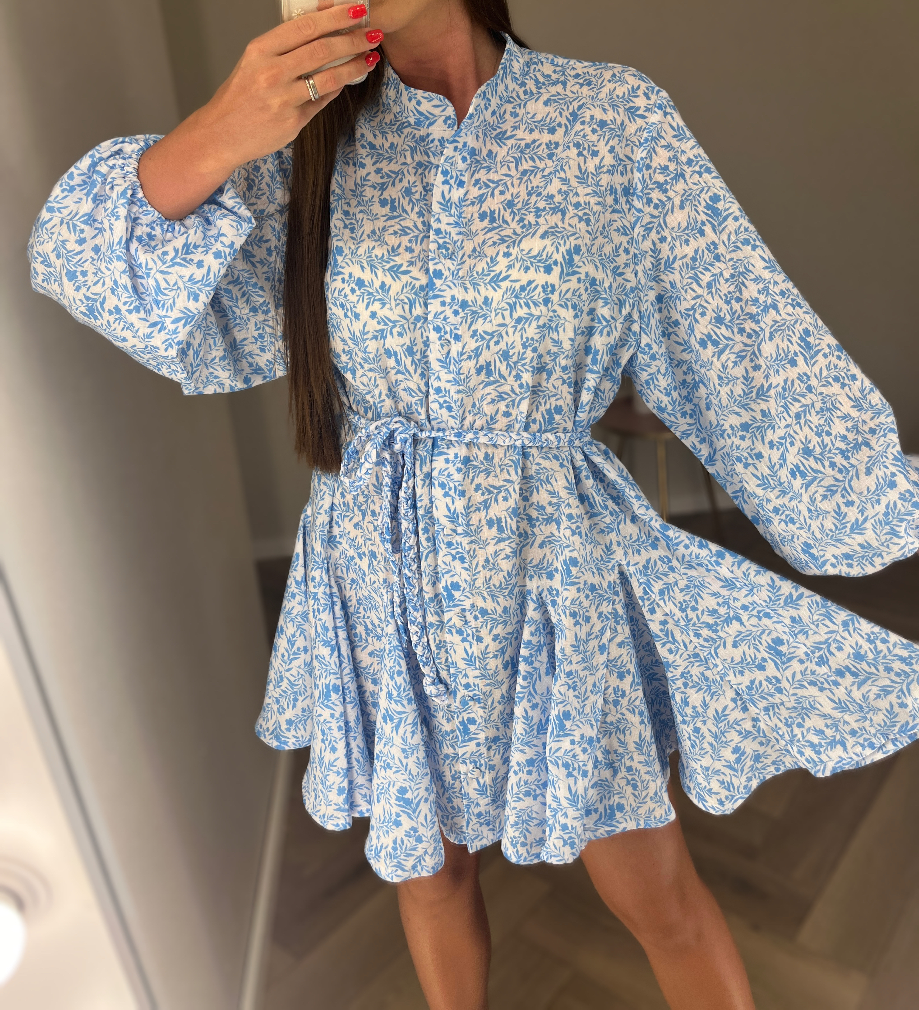 Lininė suknelė su dirželiu