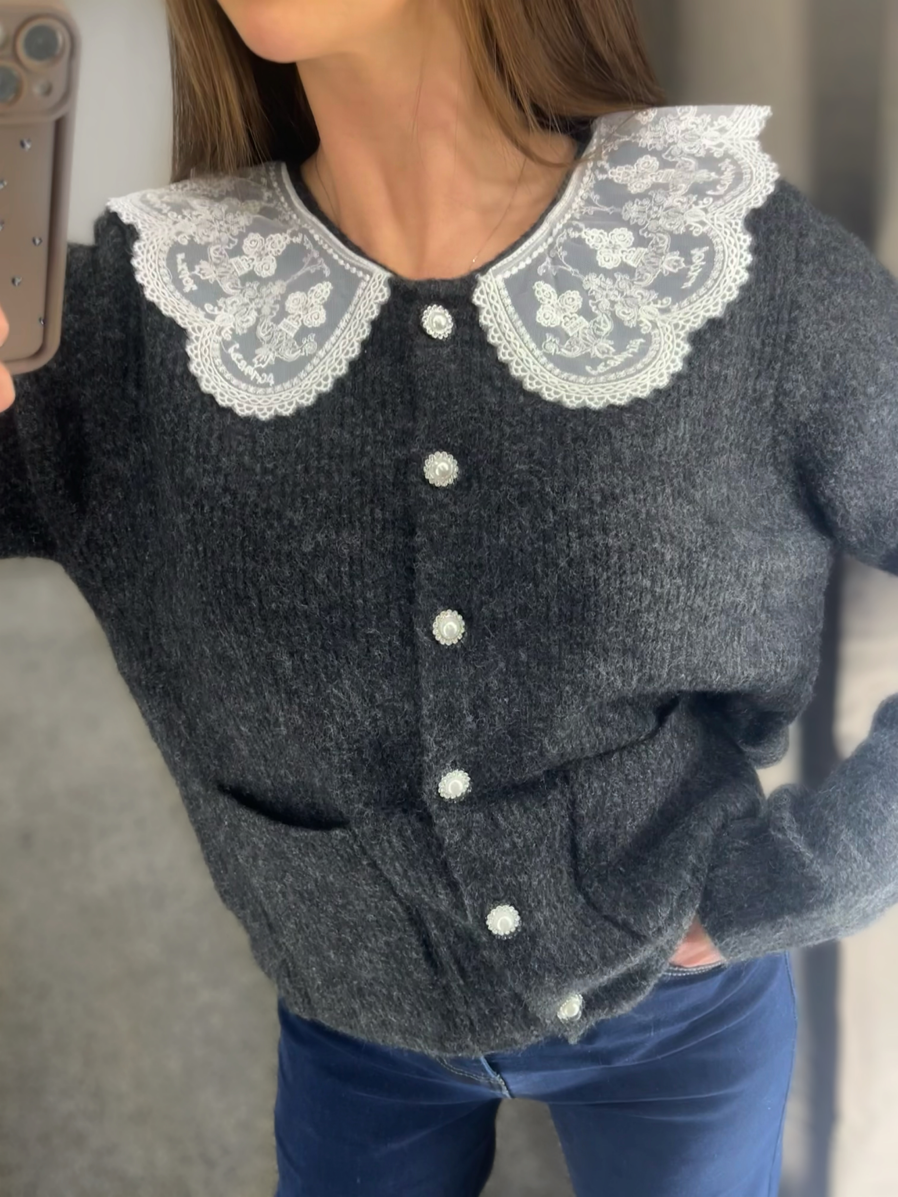 Megztinis su apykakle