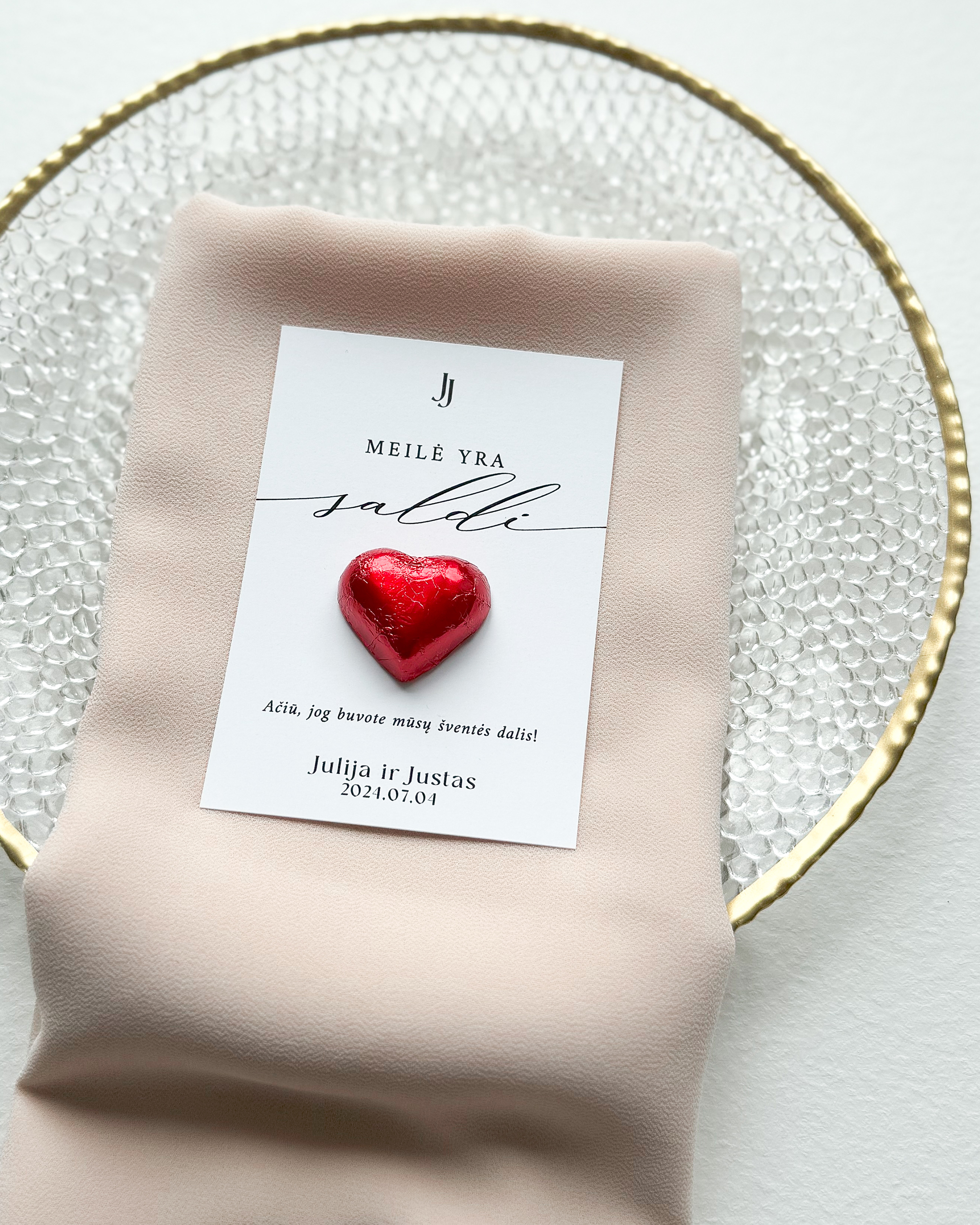 Kortelė su šokoladuku "MEILĖ SALDI"